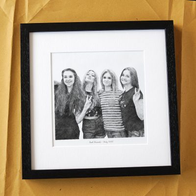 Best-Friends-Portrait-Gift-BW-Black-Frame.jpg