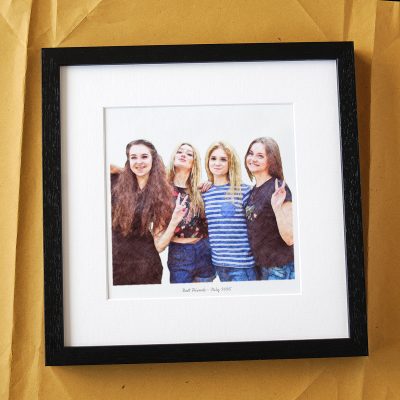 Best-Friends-Portrait-Gift-Colour-Black-Frame.jpg